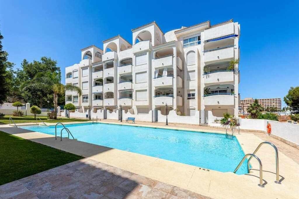 797 Holiday Rentals- Hermoso Apartamento Para 4 En Benalmádena Exterior foto